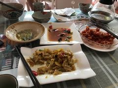 -天天向上素食餐厅(五台山店)
