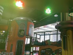 -欧酷世界动力星球(王府井奥莱UP TOWN店)
