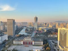 -Hi City·城市之巅