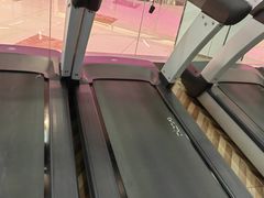 -美航国际健身(北京华联店)