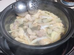 竹笙椰子鸡-百年果林椰子鸡(中洲店)