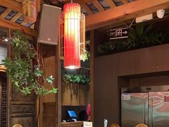 -野山舂·贵州现舂酸汤火锅(鸿通城店)