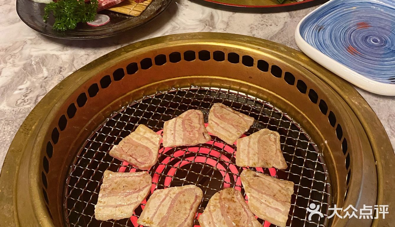 山姆会员印象城M+烤肉店