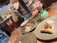 -Carbon莫卡哆·意大利复古集市餐厅(杭州大厦店)
