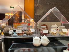 -岷山饭店-芝芝自助餐厅