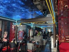 -屋有岛沉浸游戏旗舰店(中山公园店)