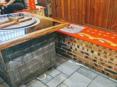 -人民公社铁锅炖·东北菜(卫国道店)
