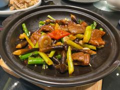 砂锅香茅焗雪花牛肉-尚一汤·粤菜海鲜(环球港店)