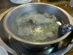 -泸州酸菜豆花火锅川师店