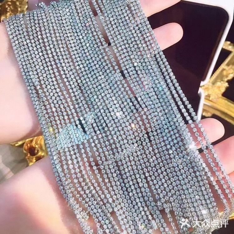 eve珠宝定制工作室 期待您的光临