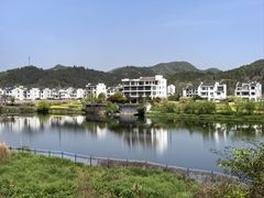 -婺源月亮湾