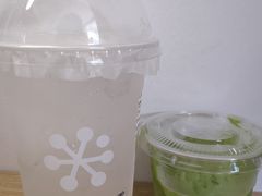 -奈雪的茶(M+世纪都会广场店)