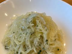 -侬佳蒸菜馆(听潮店)