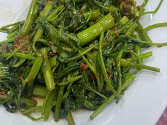 -新峰肉骨茶