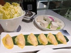-三人行骨头王火锅(长寿店)
