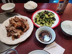 -聚首堂·特色小吃·肘子(什刹海德胜门店)