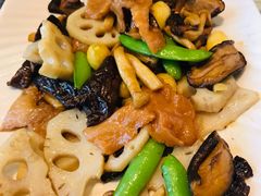 -旺顺阁鱼头泡饼(小红门店)