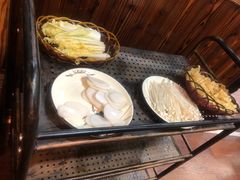 -三里屯土灶炖公鸡地锅鸡(江东店)