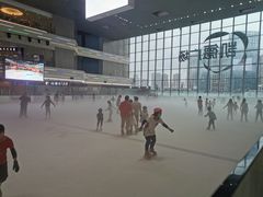 -冠军冰场CHAMPION RINK(凯德广场店)