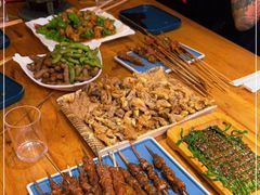 -小俩口烧烤东北菜(双井店)