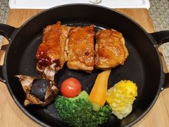 脆皮蜜汁鸡排-香樟花园法式铁板烧(恒隆广场店)