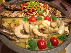 -鸣记脆皮烤鱼(三八广场店)