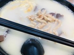 -鸭小妹鸭血粉丝(老门东店)