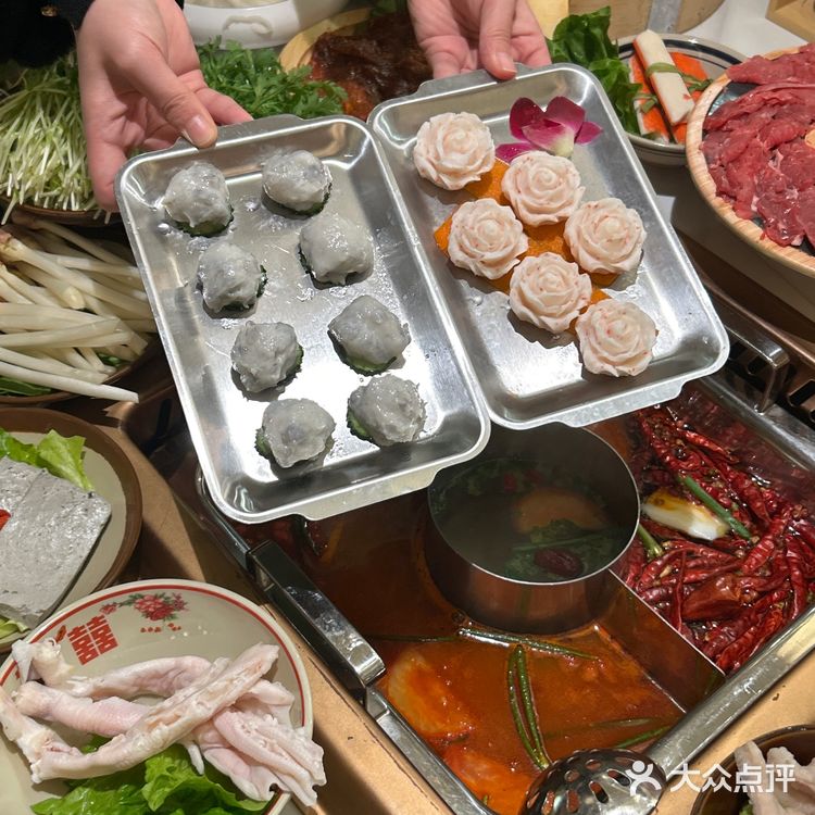 这家店把合肥火锅内卷到新高度！