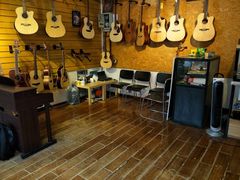 -艺桉余音琴行(火神庙分店)