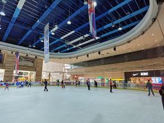 -冠军冰场(环球中心店)