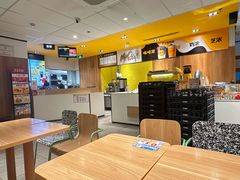 -麦当劳(杨林得来速店)