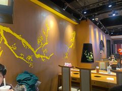 -呷哺呷哺(万达新世界店)