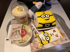 -麦当劳(中山大道中店)