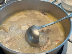 -煲王粤菜餐厅(中侨中心店)