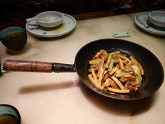 -佬麻雀·新湘菜(珠海金发购物中心店)