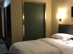 -皓天国泰大饭店(自治区儿童医院店)