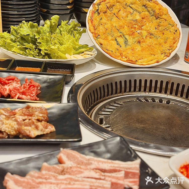  介家朝鲜族烤肉也太好吃了叭，香！