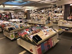 -先锋书店(五台山总店)
