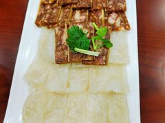 自制皮冻-老韩甸杀猪菜(汉广街店)