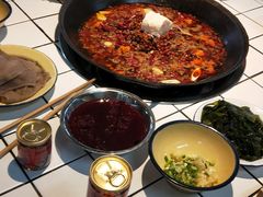 -瓜西西重庆火锅(花溪店)