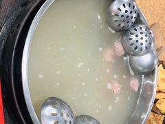 -五洞培记山庄·鲜牛肉火锅