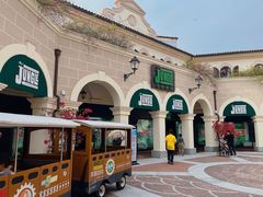 -佛罗伦萨小镇广佛名品奥特莱斯(疏港路店)