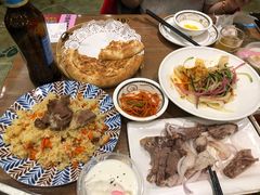 -清真·玛丽亚新疆菜主题餐厅(浙江中路店)