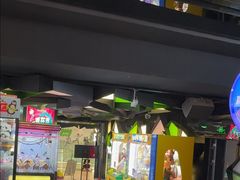 -星际传奇·蹦床海绵池·儿童乐园(大悦城店)