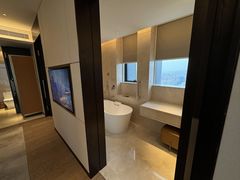 -广州天河希尔顿酒店