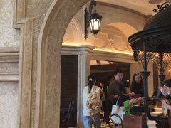 -B&C黄油与面包·THE GARDEN BAKERY概念店(世纪汇店)