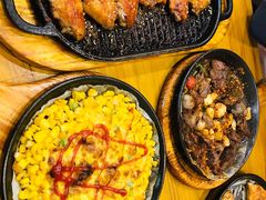 料理烤芝士玉米粒-老东镇啤酒屋海鲜加工·蒸汽海鲜·海鲜烧烤(台东店)