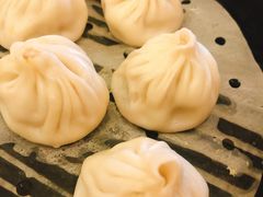 蟹粉小笼包-绿波廊(豫园店)