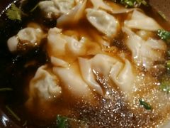 -弄堂小笼包(西青中北永旺购物中心店)