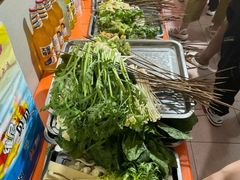 -哈海英麻辣烫(中华西路步行街店)